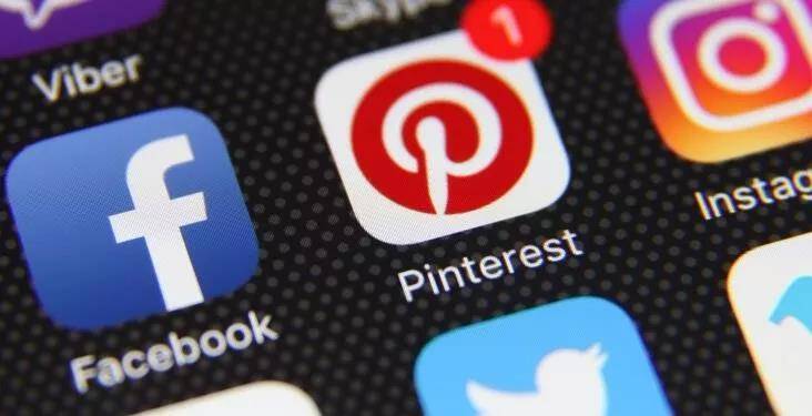 Instagram 自动点赞